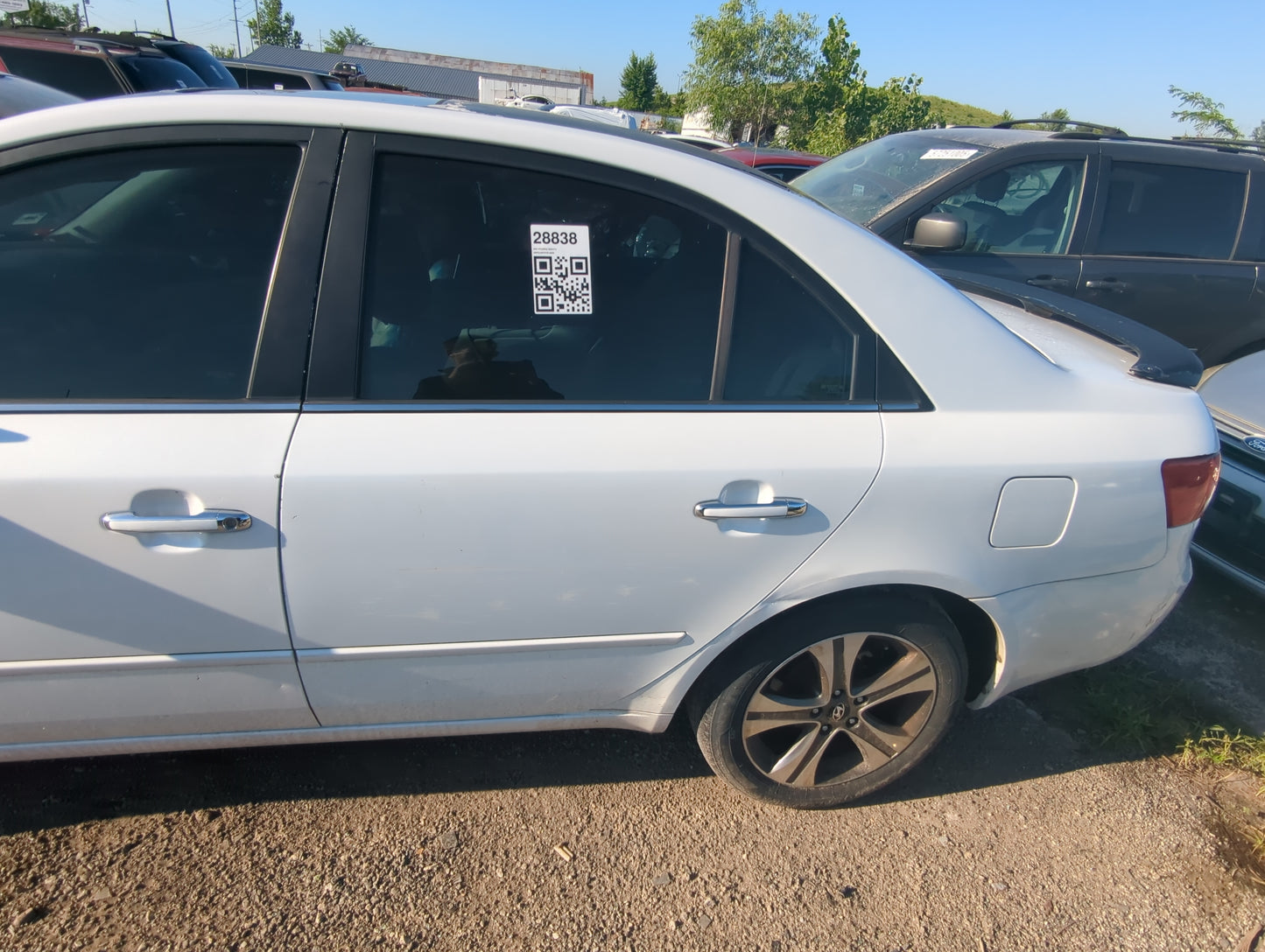 2006-2010 Hyundai Sonata Driver Rear Door Oem - Oemusedautoparts1.com