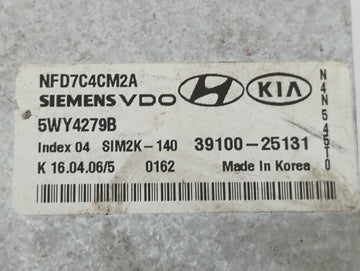 2006-2008 Hyundai Sonata PCM Engine Control Computer ECU ECM PCU OEM P/N:NFD7C4CM2A 5WY4279B, 39100-25131 Fits Fits 2006 2007 2008 OEM Used Auto Parts