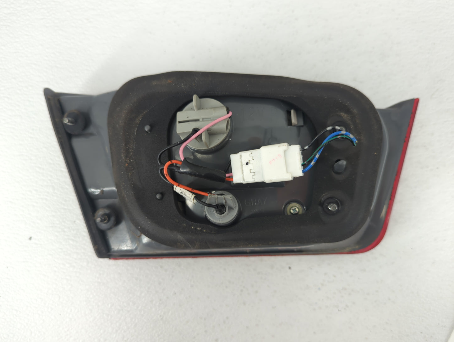 2006-2008 Hyundai Sonata Tail Light Assembly Passenger Right OEM P/N:92404-0A0 Fits Fits 2006 2007 2008 OEM Used Auto Parts