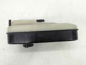 2005-2009 Hyundai Tucson Radiator Coolant Overflow Expansion Tank Bottle 414793