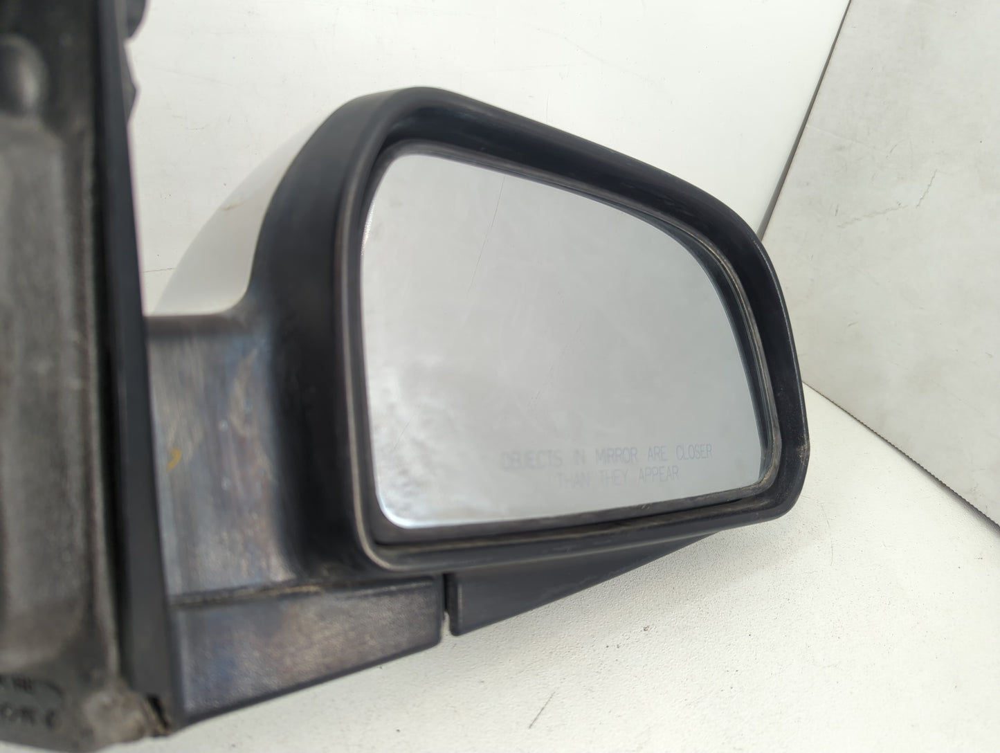 2005-2009 Hyundai Tucson Passenger Side View Mirror - Right Door Mirror OEM Used - Oemusedautoparts1.com