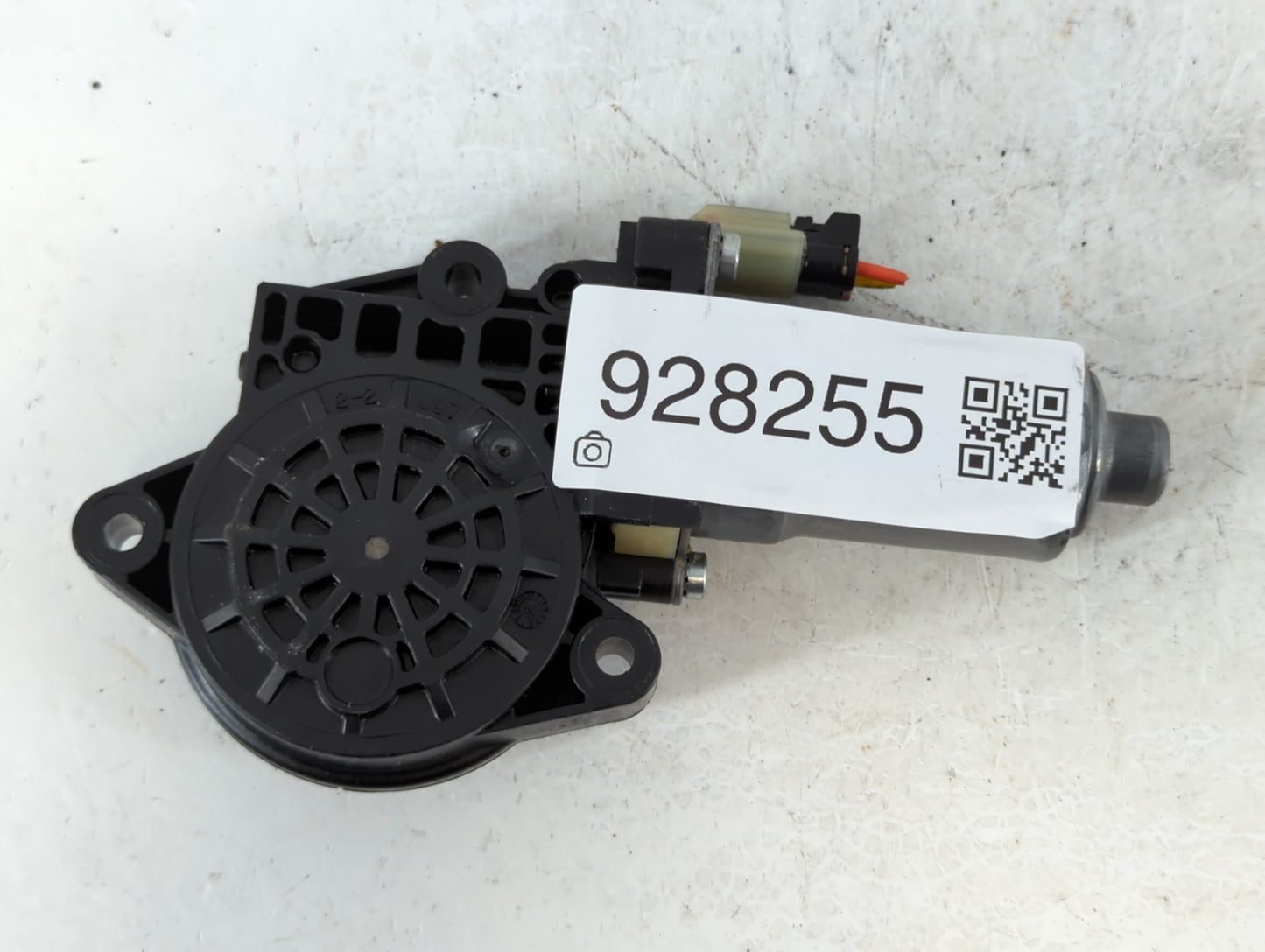 2005-2009 Hyundai Tucson Driver Rear Left Power Window Motor - Oemusedautoparts1.com
