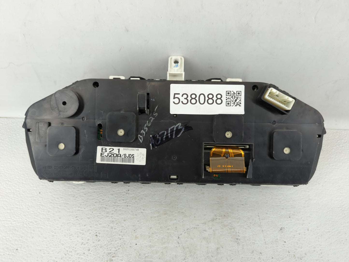 2007 Infiniti M45 Instrument Cluster Speedometer Gauges P/N:EJ20A/GJDS Fits OEM Used Auto Parts - Oemusedautoparts1.com