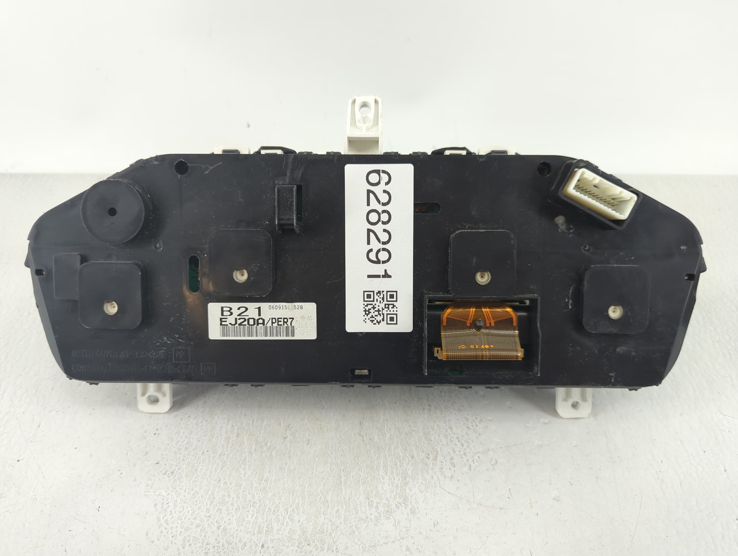 2007 Infiniti M45 Instrument Cluster Speedometer Gauges P/N:EJ20A Fits OEM Used Auto Parts - Oemusedautoparts1.com