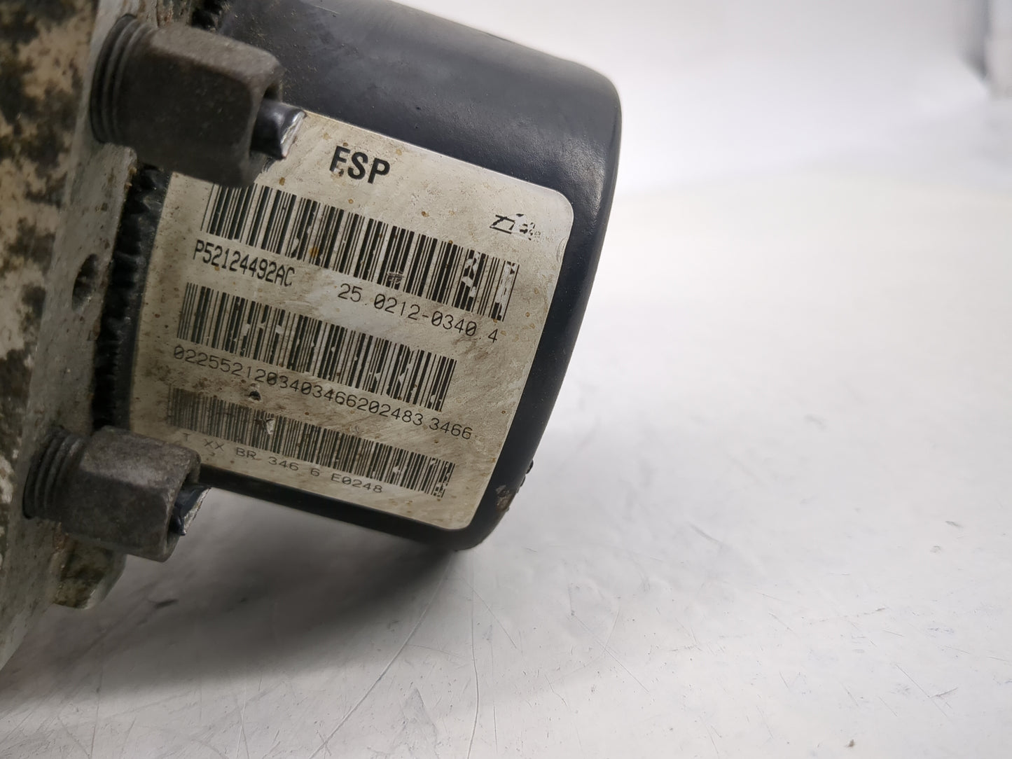 2007 Jeep Grand Cherokee ABS Pump Control Module Replacement P/N:P52124492AC Fits OEM Used Auto Parts - Oemusedautoparts1.co