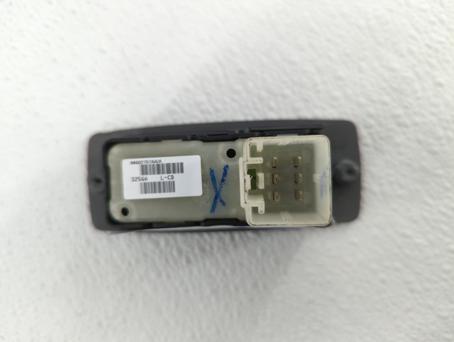 2007 Jeep Grand Cherokee Passeneger Right Power Window Switch 04602787aa - Oemusedautoparts1.com