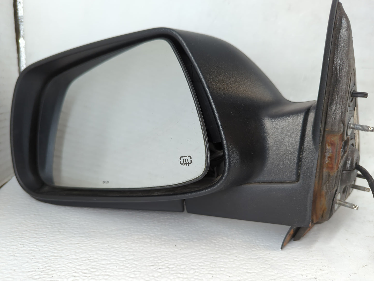 2005-2010 Jeep Grand Cherokee Driver Side View Mirror - Left Door Mirror OEM Used - Oemusedautoparts1.com