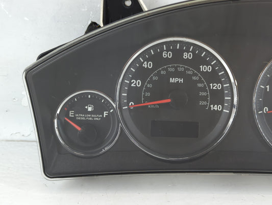 2007 Jeep Grand Cherokee Instrument Cluster Speedometer Gauges P/N:05172320AD Fits OEM Used Auto Parts