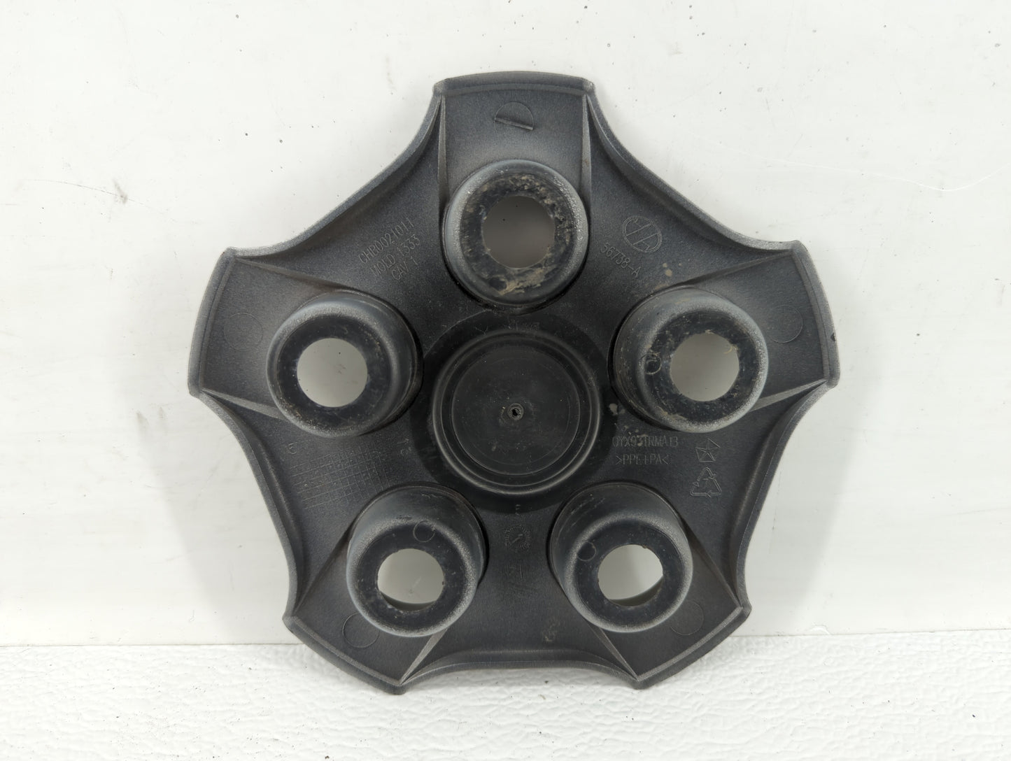 2007 Jeep Patriot Rim Wheel Center Cap Silver - Oemusedautoparts1.com