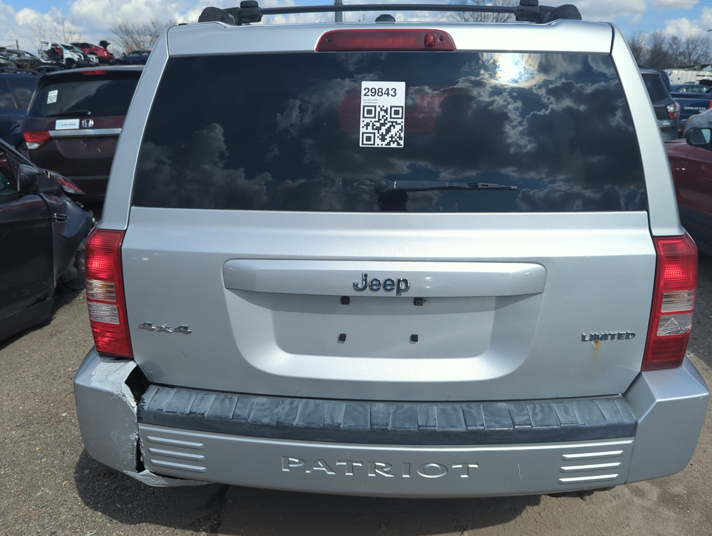 2007-2017 Jeep Patriot Trunk/decklid/hatch/tailgate Oem - Oemusedautoparts1.com
