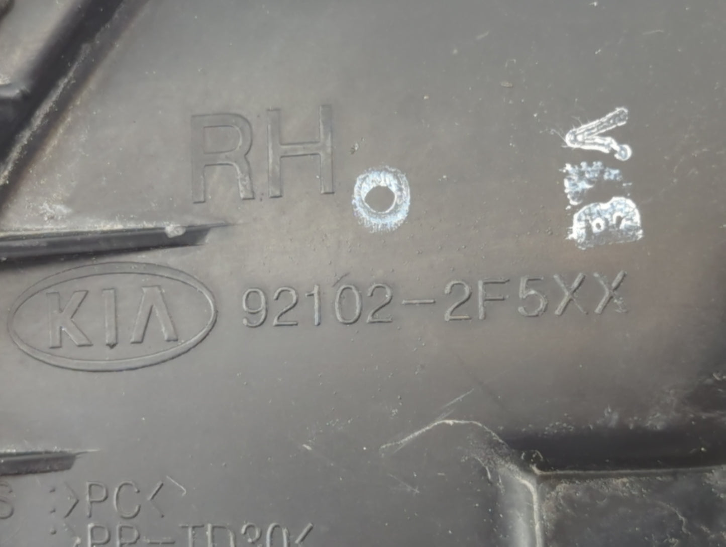2007 Kia Spectra Passenger Right Oem Head Light Headlight Lamp - Oemusedautoparts1.com
