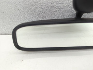 2005-2010 Kia Sportage Interior Rear View Mirror Replacement OEM P/N:E4022143 Fits OEM Used Auto Parts