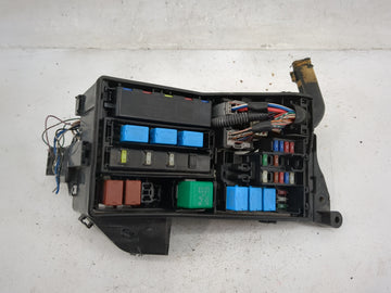 2006-2015 Lexus Is250 Fusebox Fuse Box Panel Relay Module P/N:82662-53120 89221-00 Fits OEM Used Auto Parts