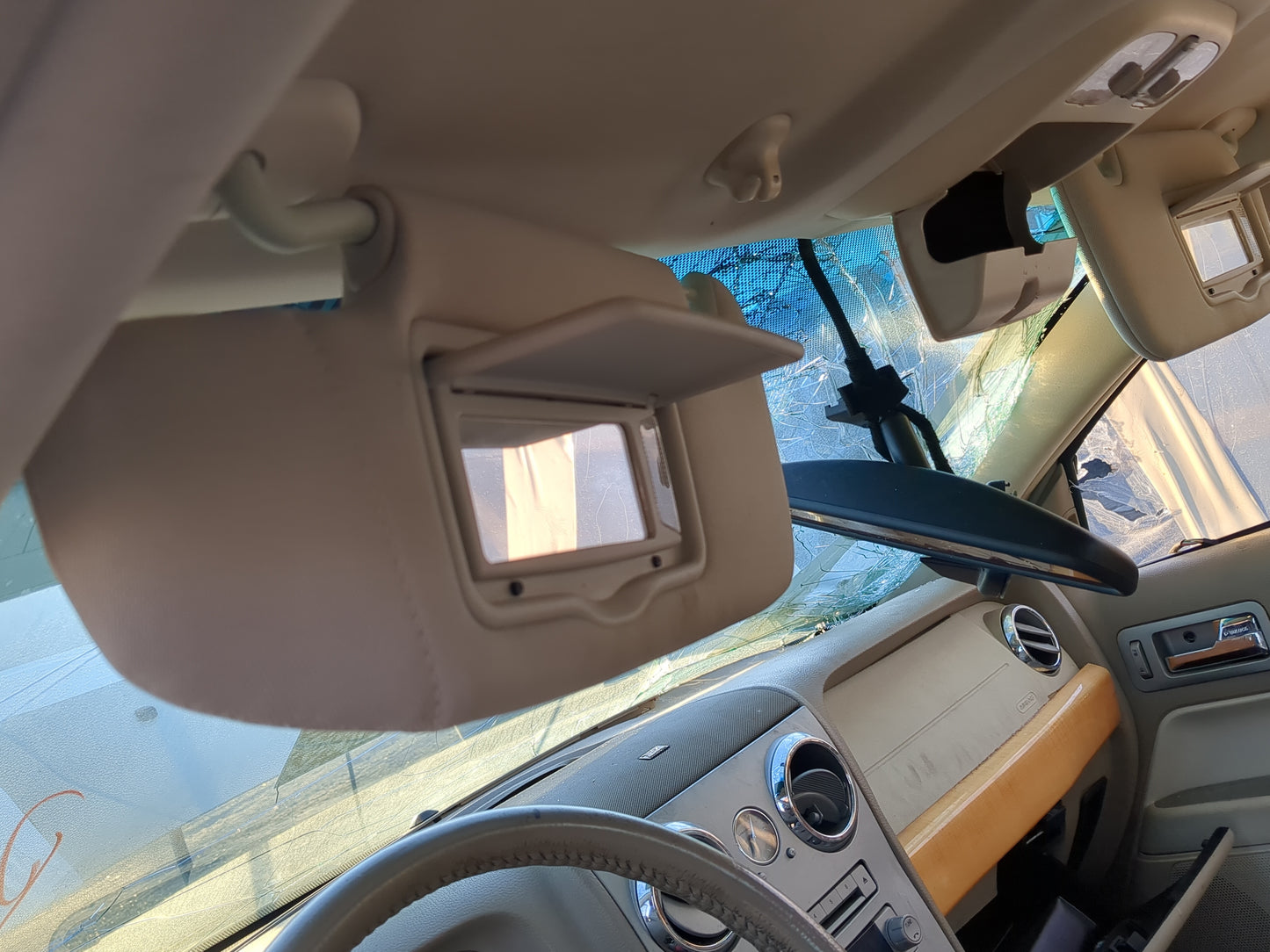 2007-2009 Lincoln Mkz Sun Visor Shade Replacement Driver Left Mirror Fits Fits 2006 2007 2008 2009 OEM Used Auto Parts - Oem