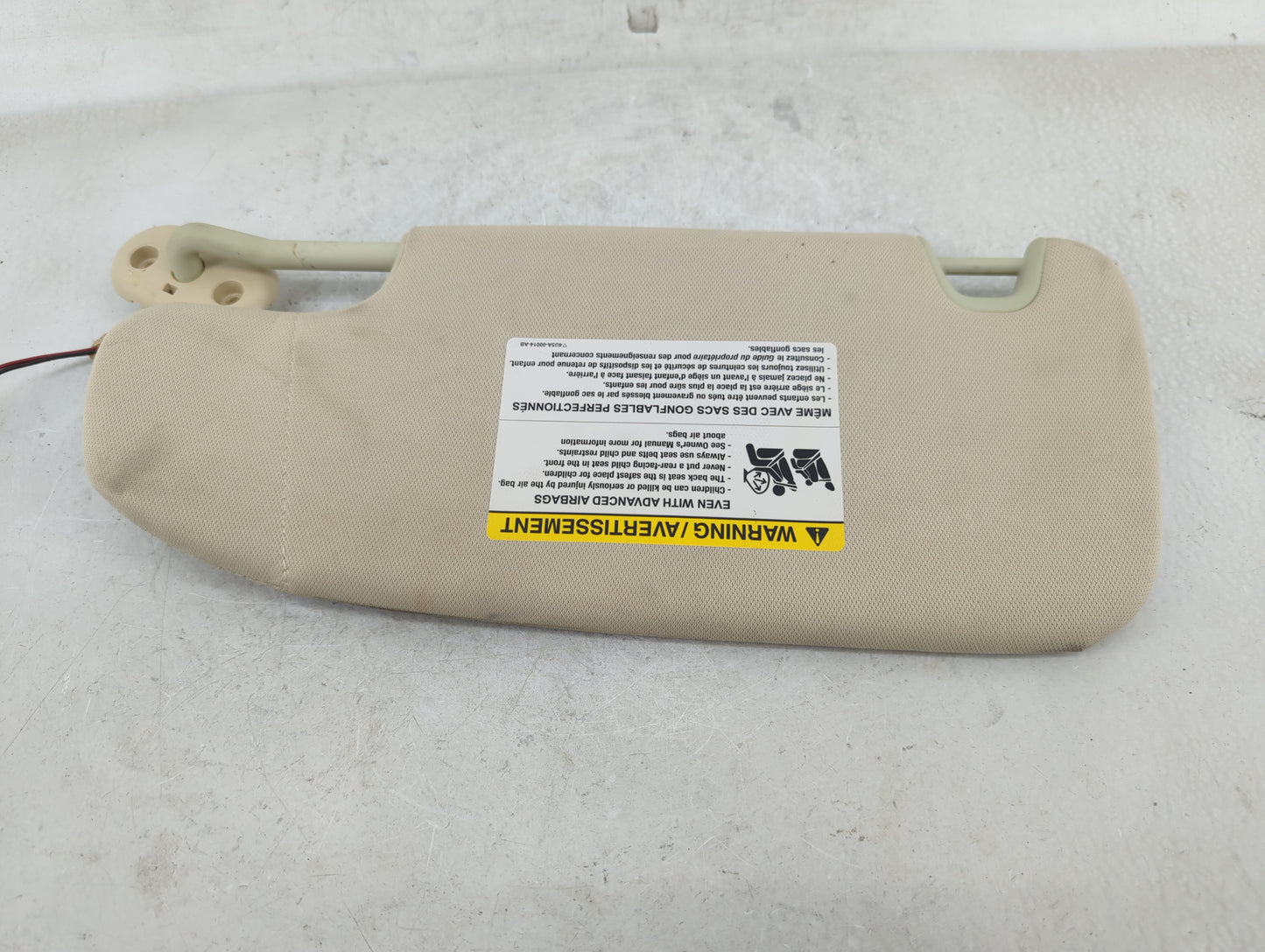 2007-2009 Lincoln Mkz Sun Visor Shade Replacement Passenger Right Mirror Fits Fits 2006 2007 2008 2009 OEM Used Auto Parts -