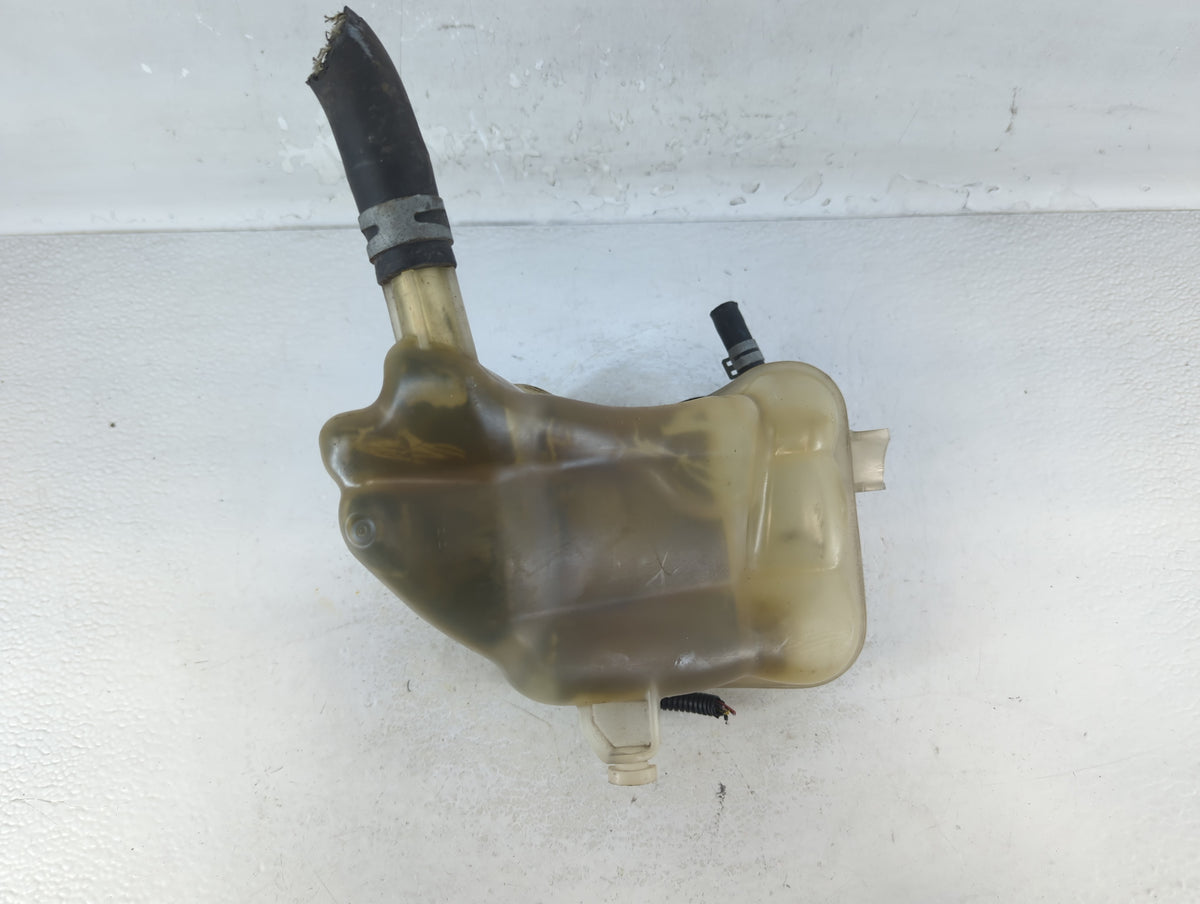 2007-2011 Lincoln Mkz Radiator Coolant Overflow Expansion Tank Bottle 925466 - Oemusedautoparts1.com