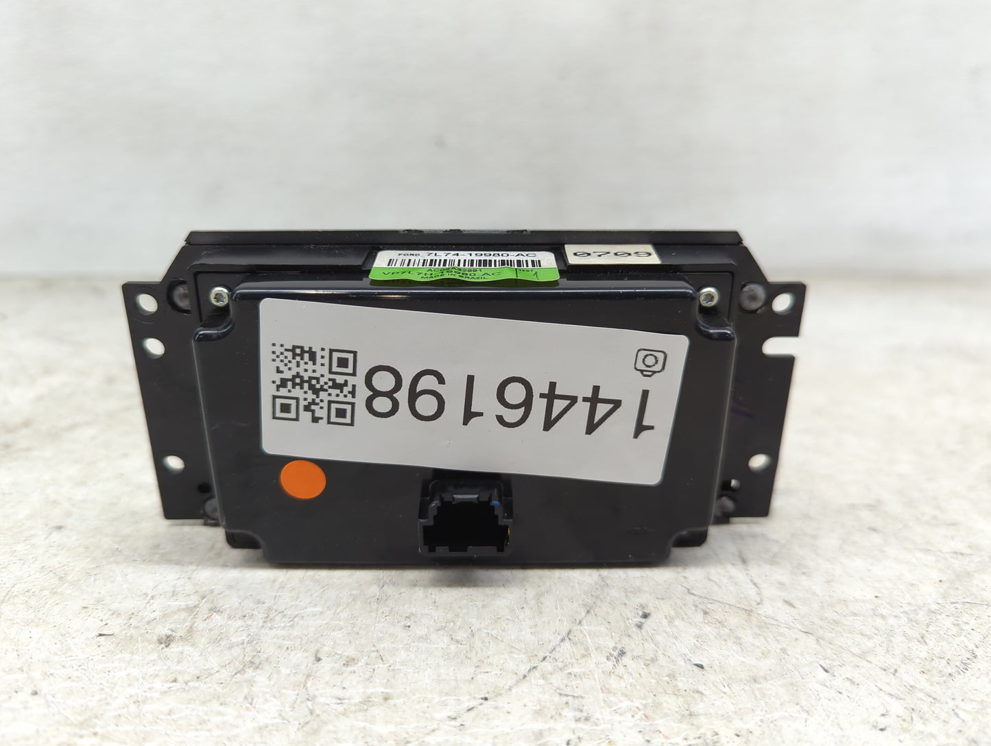 2007 Lincoln Navigator Climate Control Module Temperature AC/Heater Replacement P/N:7L74-19980-AC Fits OEM Used Auto Parts -