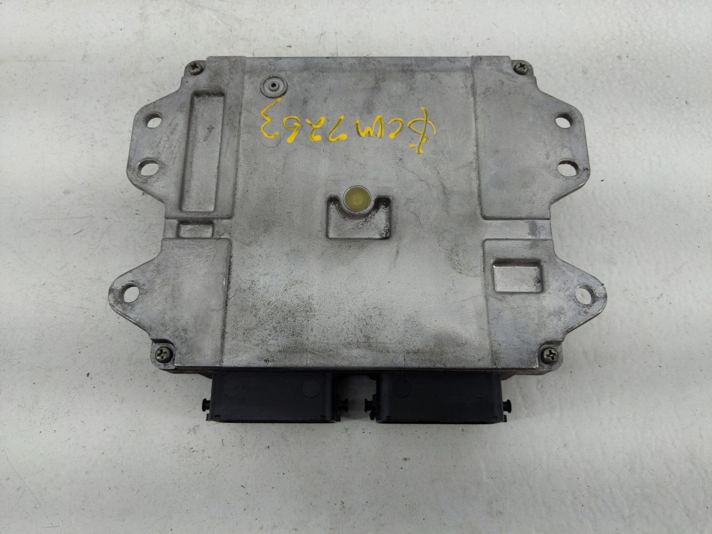 2007 Mazda 3 PCM Engine Control Computer ECU ECM PCU OEM P/N:LFS7 18 881E Fits OEM Used Auto Parts - Oemusedautoparts1.com