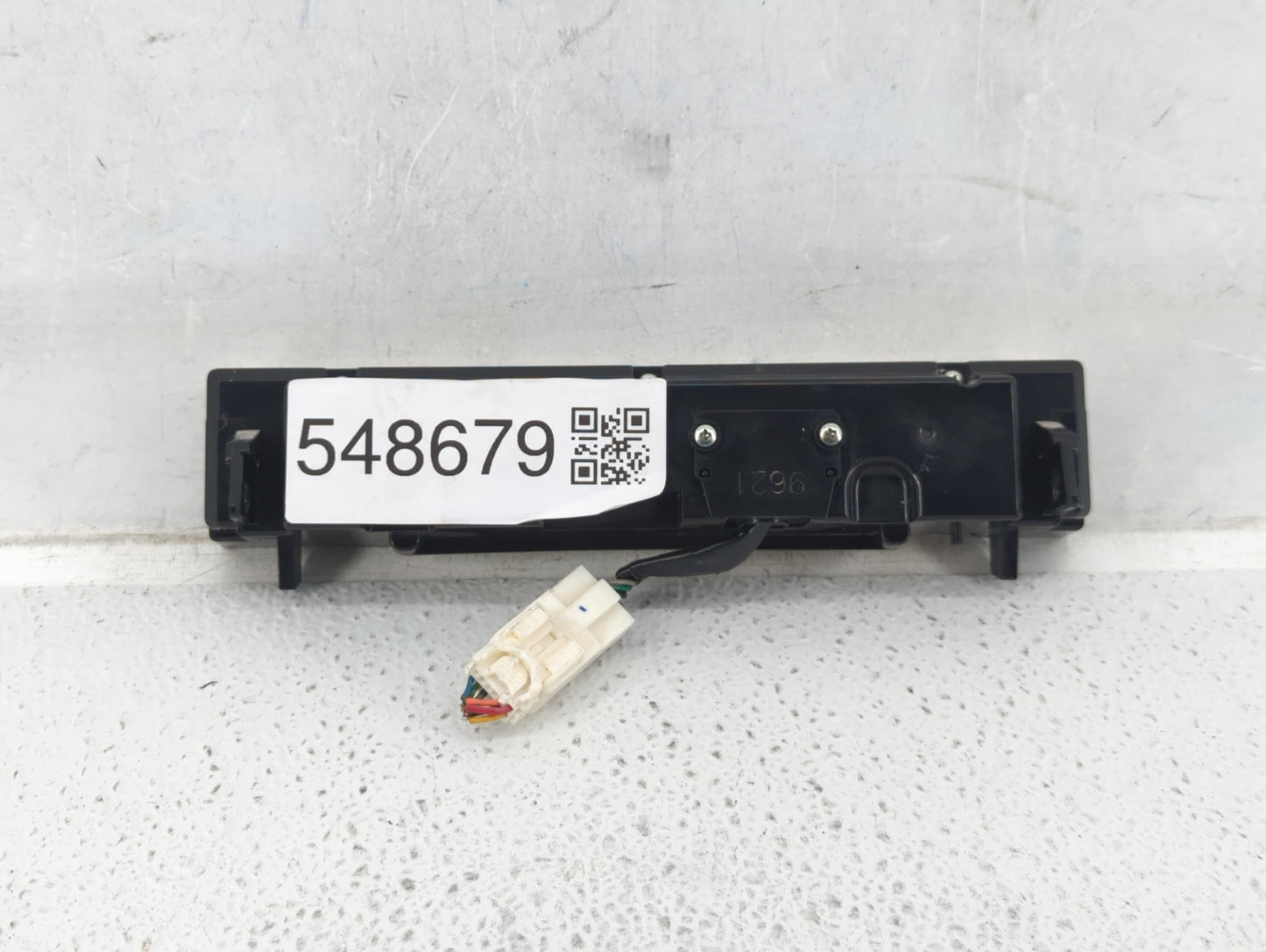 2006-2007 Mazda 3 Radio AM FM Cd Player Receiver Replacement P/N:BR9K 66 ARX Fits Fits 2006 2007 OEM Used Auto Parts - Oemus