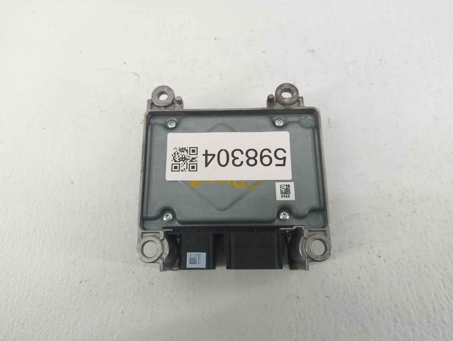 2007 Mazda 3 PCM Engine Control Computer ECU ECM PCU OEM P/N:0 285 001 960 Fits OEM Used Auto Parts - Oemusedautoparts1.com