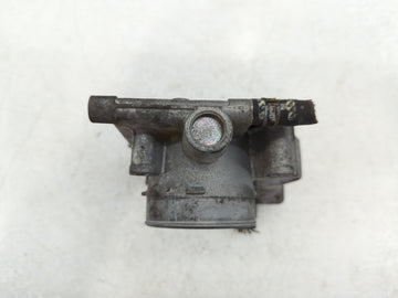 2006-2013 Mazda 3 Throttle Body P/N:125002222 Fits Fits 2006 2007 2008 2009 2010 2011 2012 2013 OEM Used Auto Parts