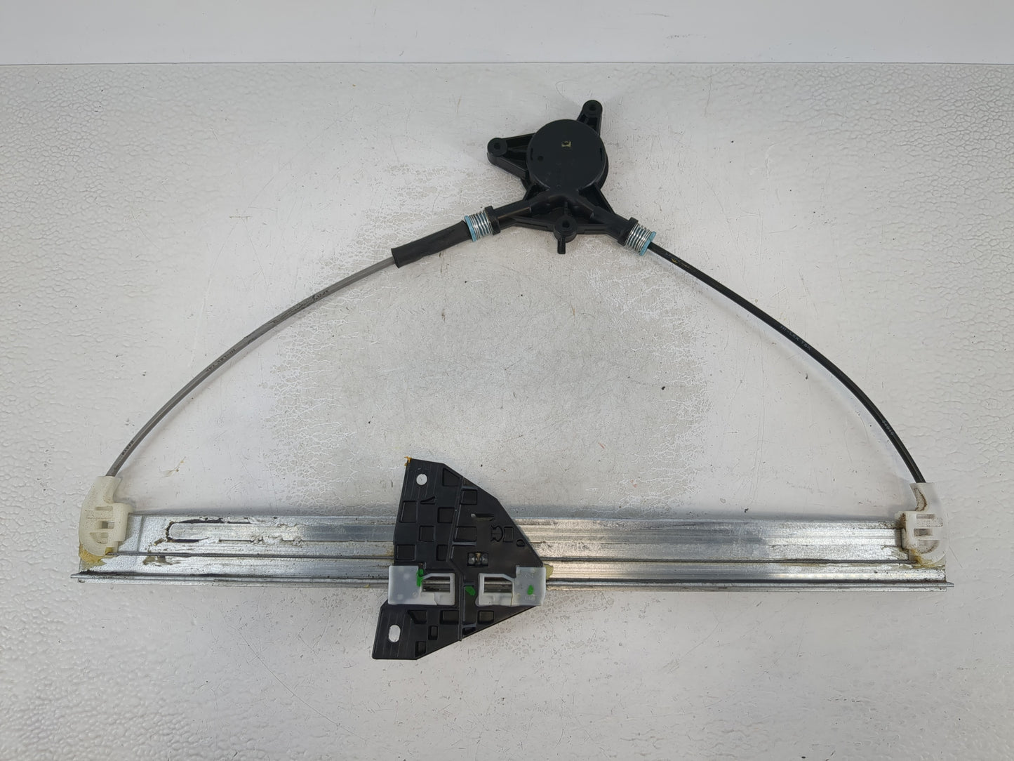 2007 Mazda 6 Window Regulator Passenger Front - Oemusedautoparts1.com