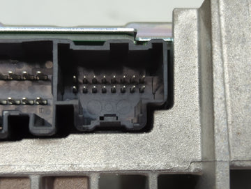 2007-2008 Mazda Cx-7 Radio Speaker Amplifier Eg23 66 920