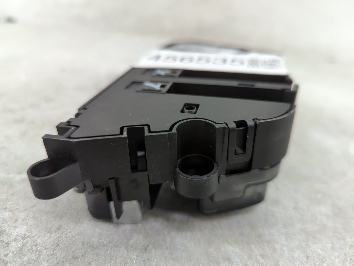 2007 Mercedes-benz S550 Driver Left Seat Switch 1456535 - Oemusedautoparts1.com