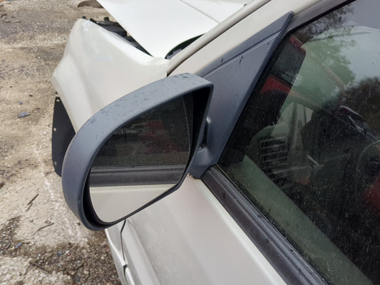 2005-2007 Mercury Mariner Driver Side View Mirror - Left Door Mirror OEM Used