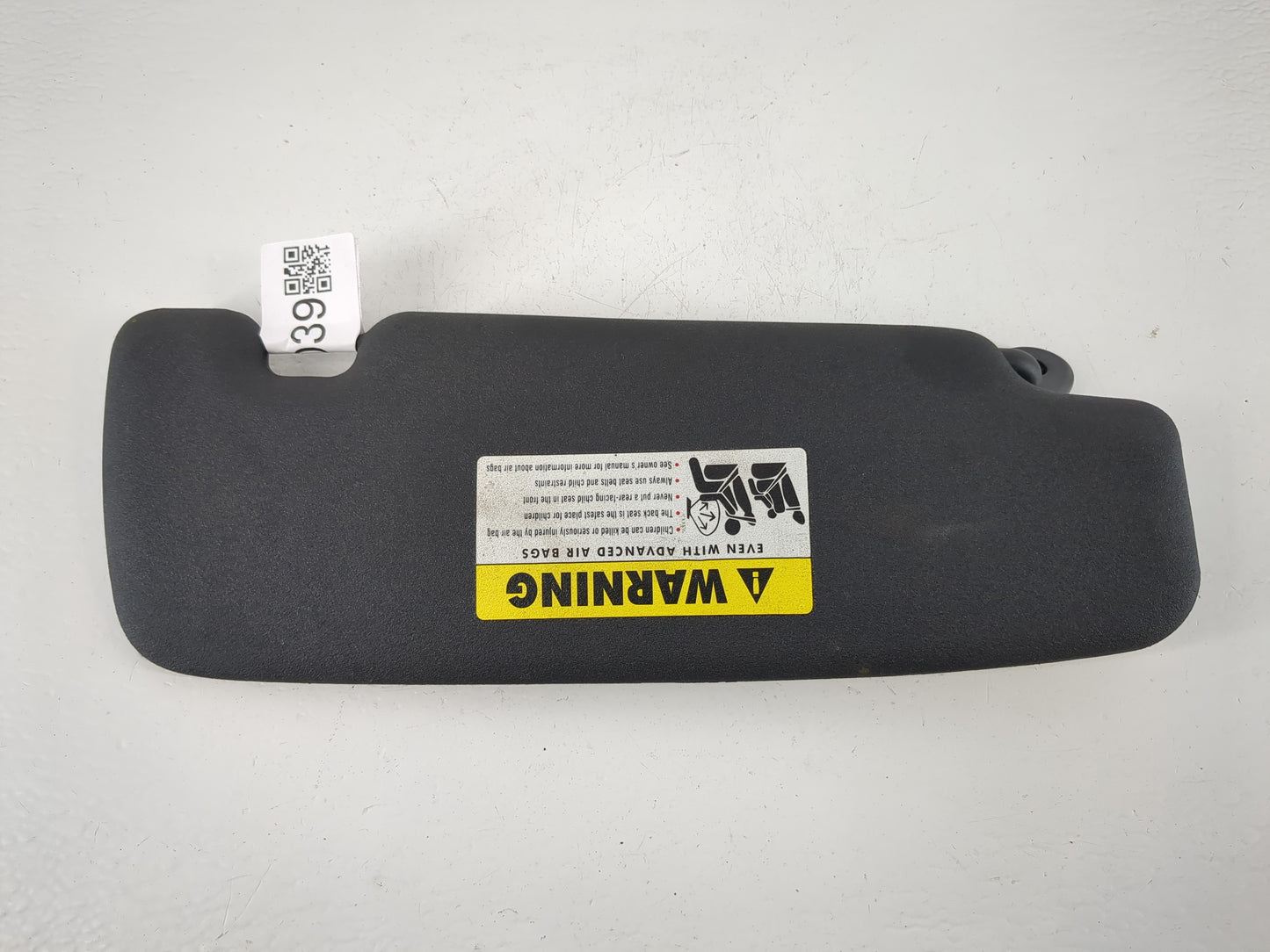 2007 Mini Cooper Sun Visor Shade Replacement Driver Left Mirror Fits OEM Used Auto Parts - Oemusedautoparts1.com
