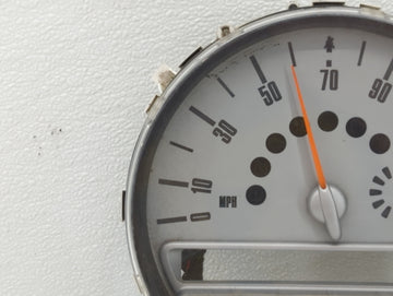 2008-2010 Mini Cooper Instrument Cluster Speedometer Gauges P/N:9 125 929 67379411, 9 232 433, BM-508-932 Fits Fits 2008 2009 2010 OEM Used Auto Parts