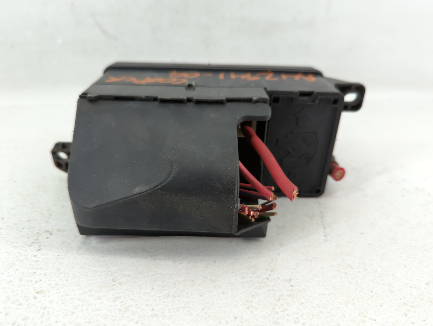 2007 Mini Cooper Fusebox Fuse Box Panel Relay Module P/N:3449504-02 91955-2T860, 6906548, 9809588-01 Fits OEM Used Auto Part