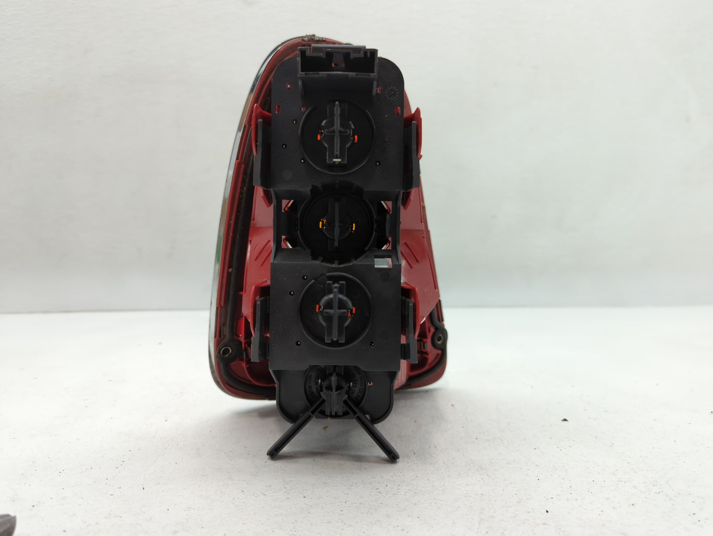 2007 Mini Cooper Tail Light Assembly Passenger Right OEM P/N:2751308 Fits OEM Used Auto Parts - Oemusedautoparts1.com