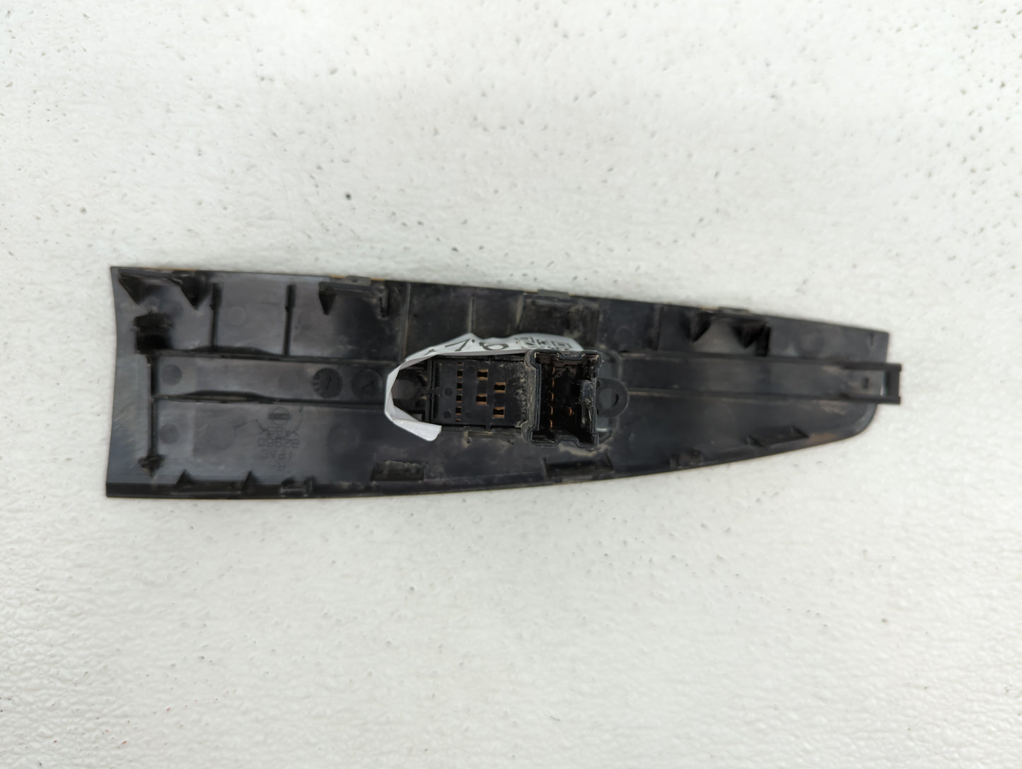2007-2012 Nissan Altima Passenger Right Power Window Switch - Oemusedautoparts1.com