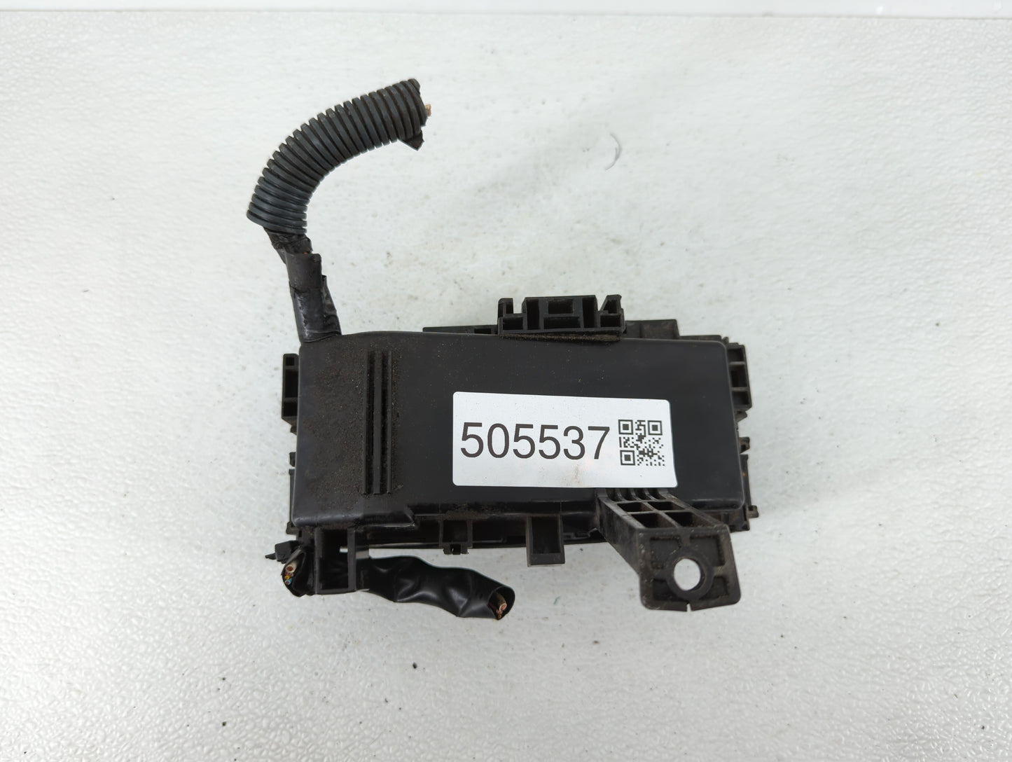 2007-2008 Nissan Frontier Fusebox Fuse Box Panel Relay Module Fits Fits 2007 2008 OEM Used Auto Parts - Oemusedautoparts1.co