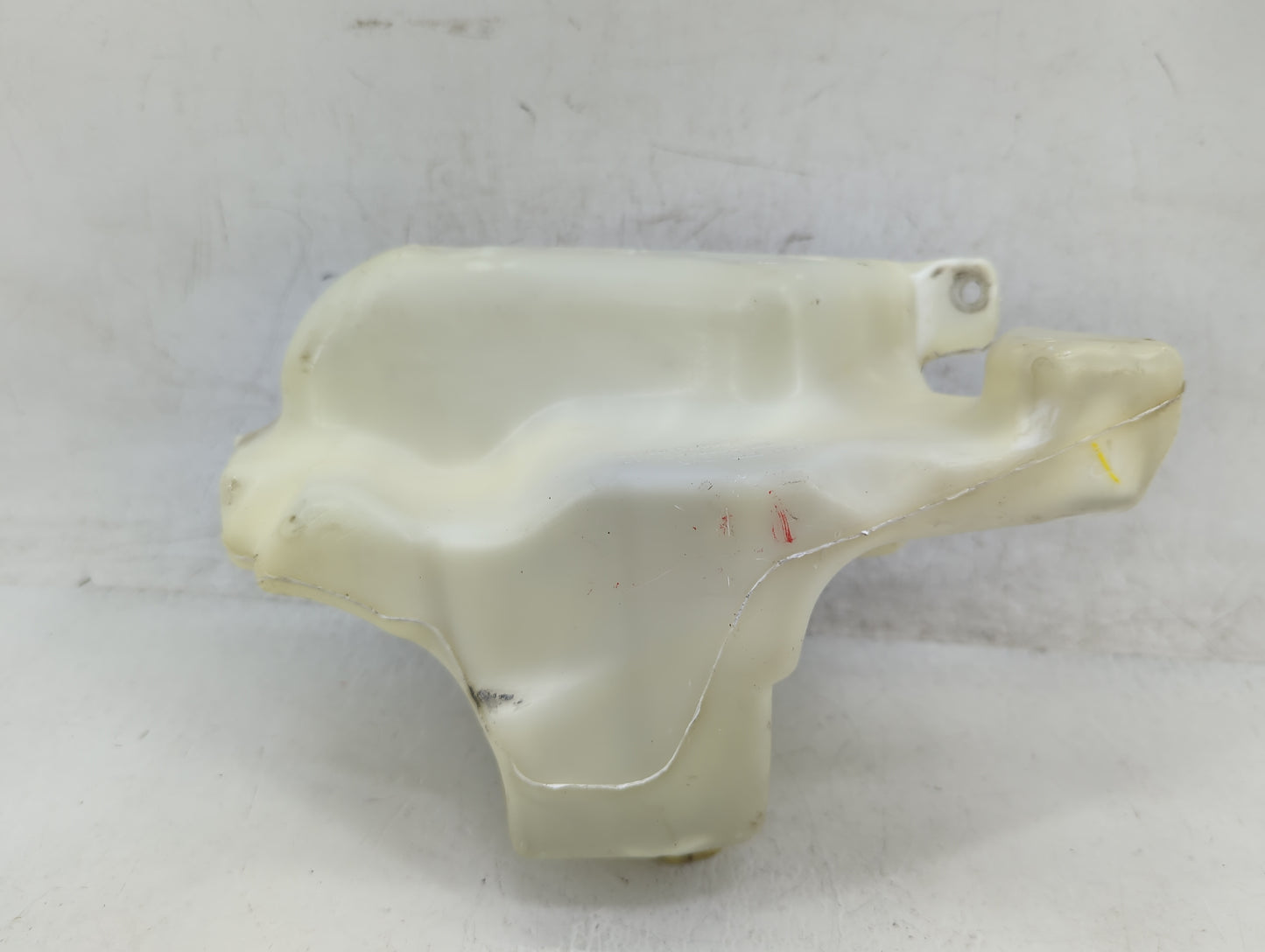 2004-2008 Nissan Maxima Radiator Coolant Overflow Expansion Tank Bottle 1391013 - Oemusedautoparts1.com