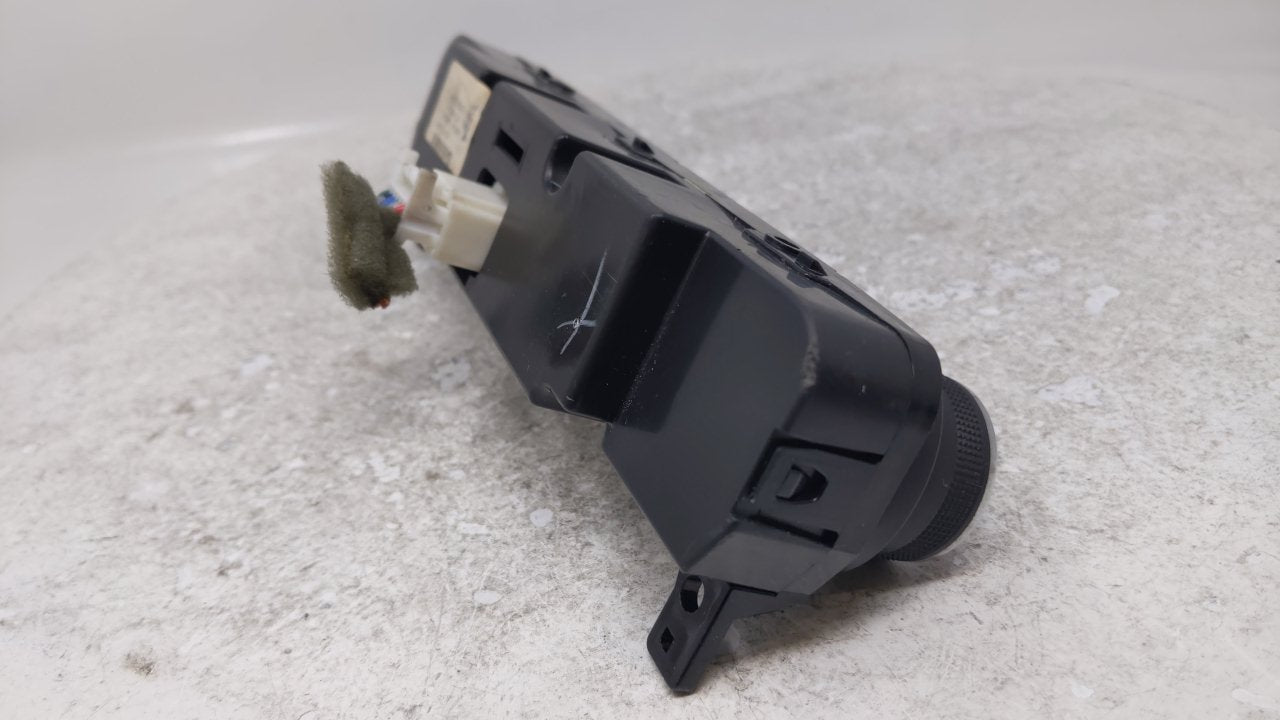 2007-2008 Nissan Maxima Climate Control Module Temperature AC/Heater Replacement P/N:27500 ZK30A Fits Fits 2007 2008 OEM Use