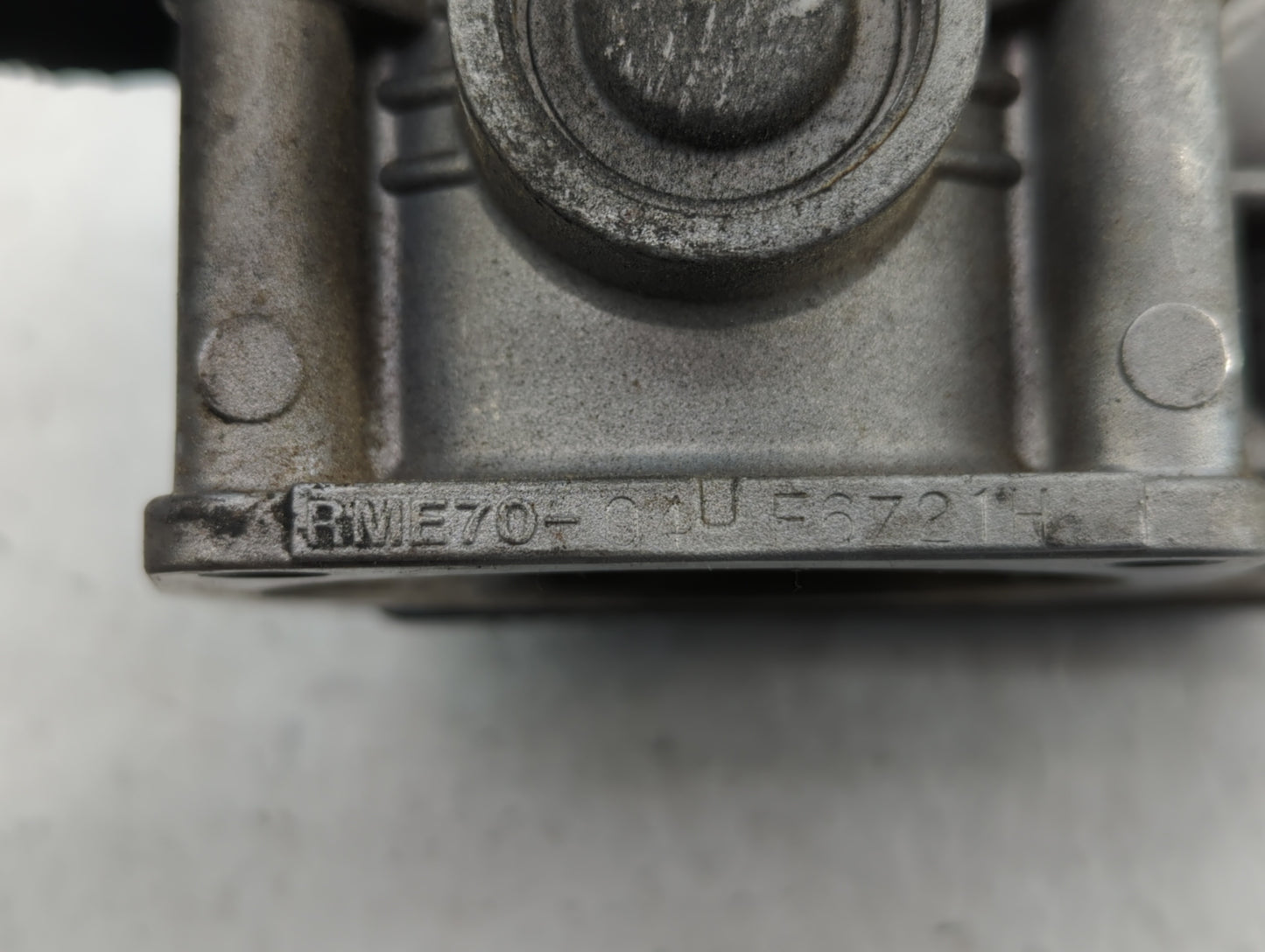 2007 Nissan Murano Throttle Body P/N:RME70-04 Fits Fits 2006 2008 2009 OEM Used Auto Parts - Oemusedautoparts1.com
