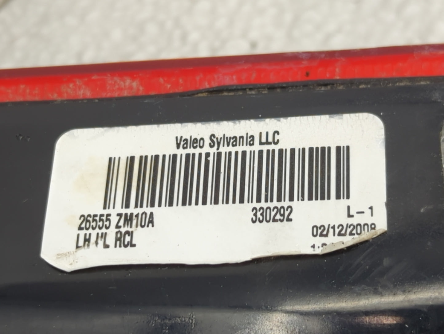 2007 Nissan Quest Driver Left Side Deck Lid Mounted Tail Light - Oemusedautoparts1.com