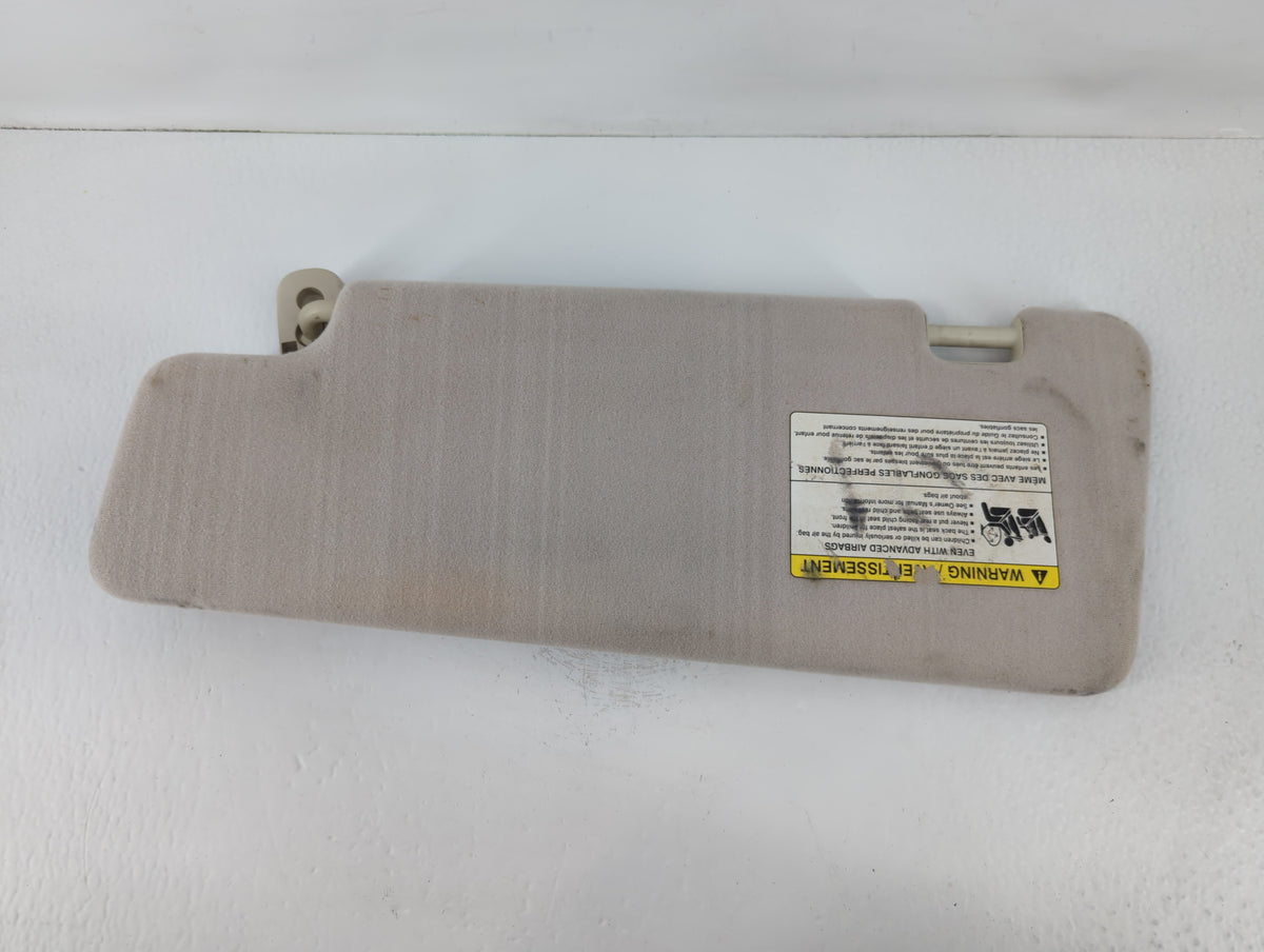 2007 Nissan Rogue Sport Sun Visor Shade Replacement Passenger Right Mirror Fits Fits 2006 2008 2009 OEM Used Auto Parts - Oe