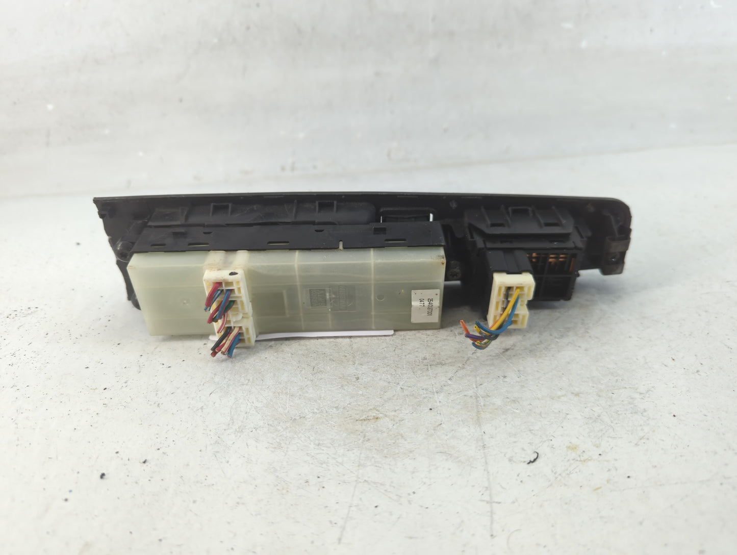 2007 Nissan Sentra Master Power Window Switch Replacement Driver Side Left P/N:25401 ET000 Fits OEM Used Auto Parts - Oemuse