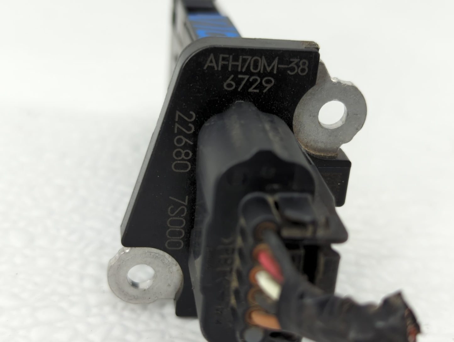 2004-2022 Nissan Titan Mass Air Flow Meter Maf - Oemusedautoparts1.com