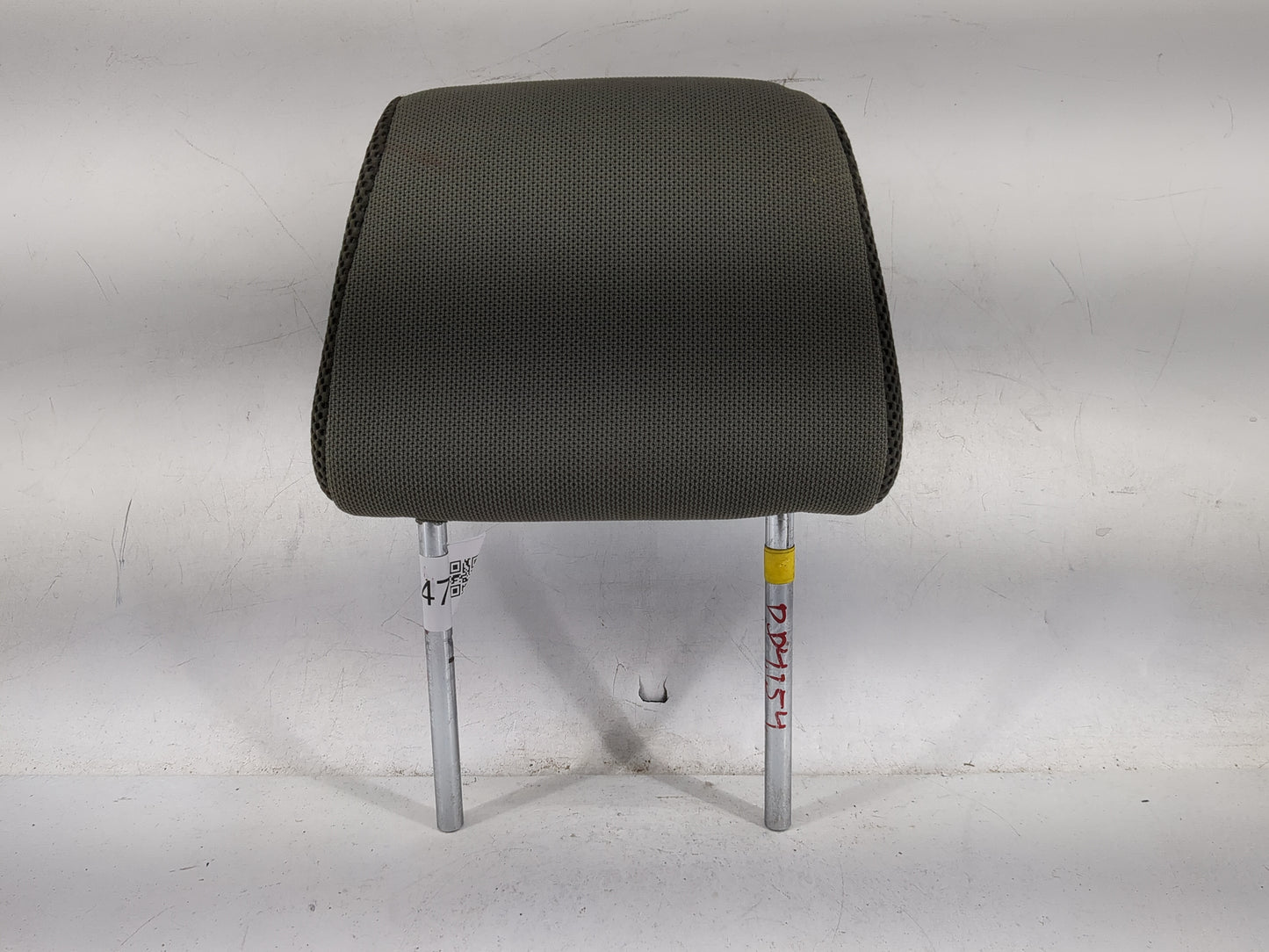 2007 Nissan Xterra Headrest Head Rest Front Driver Passenger Seat Fits OEM Used Auto Parts - Oemusedautoparts1.com