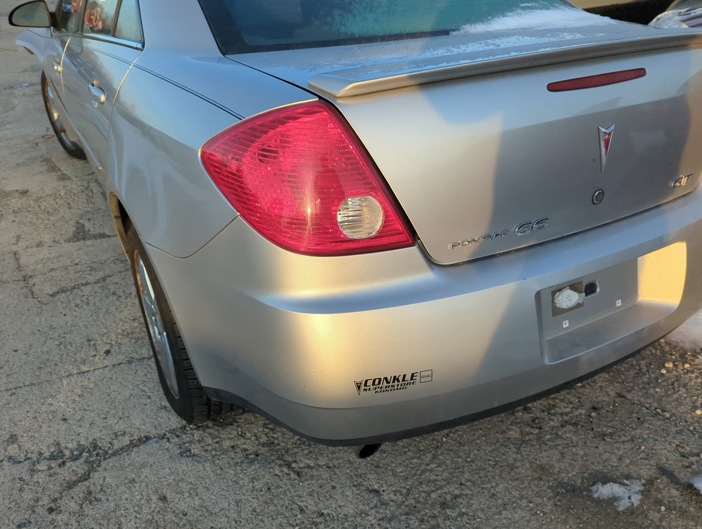 2006-2007 Pontiac G6 Rear Bumper Assembly Oem - Oemusedautoparts1.com