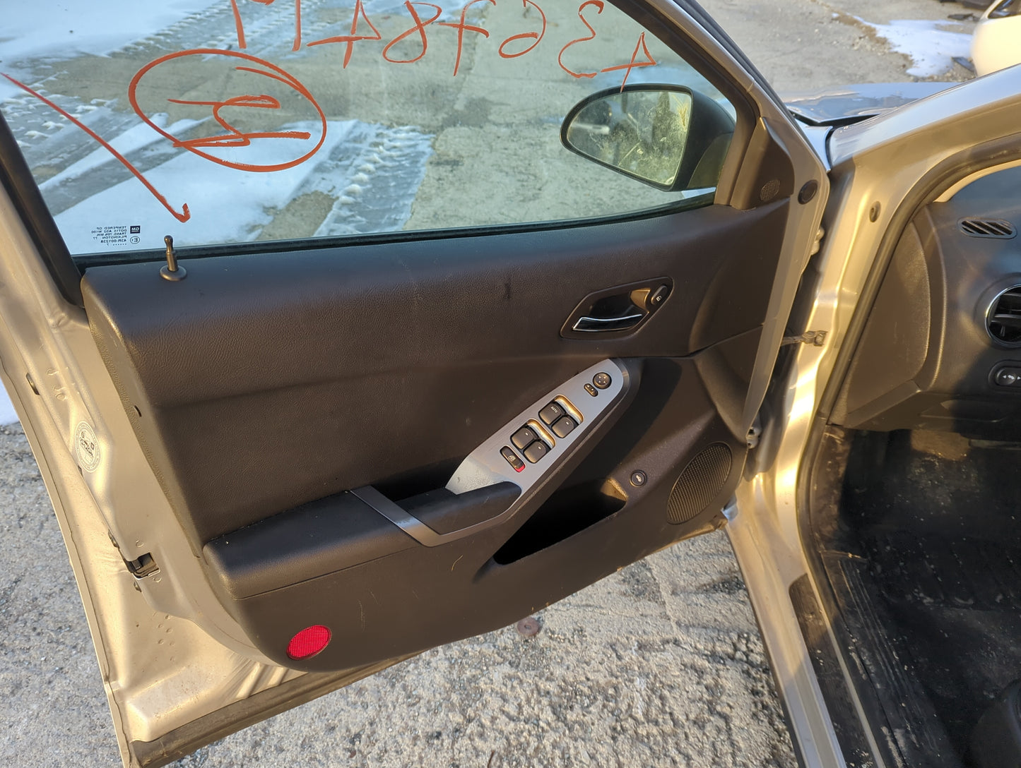 2007 Pontiac G6 Front Left Driver Interior Door Panel Trim - Oemusedautoparts1.com