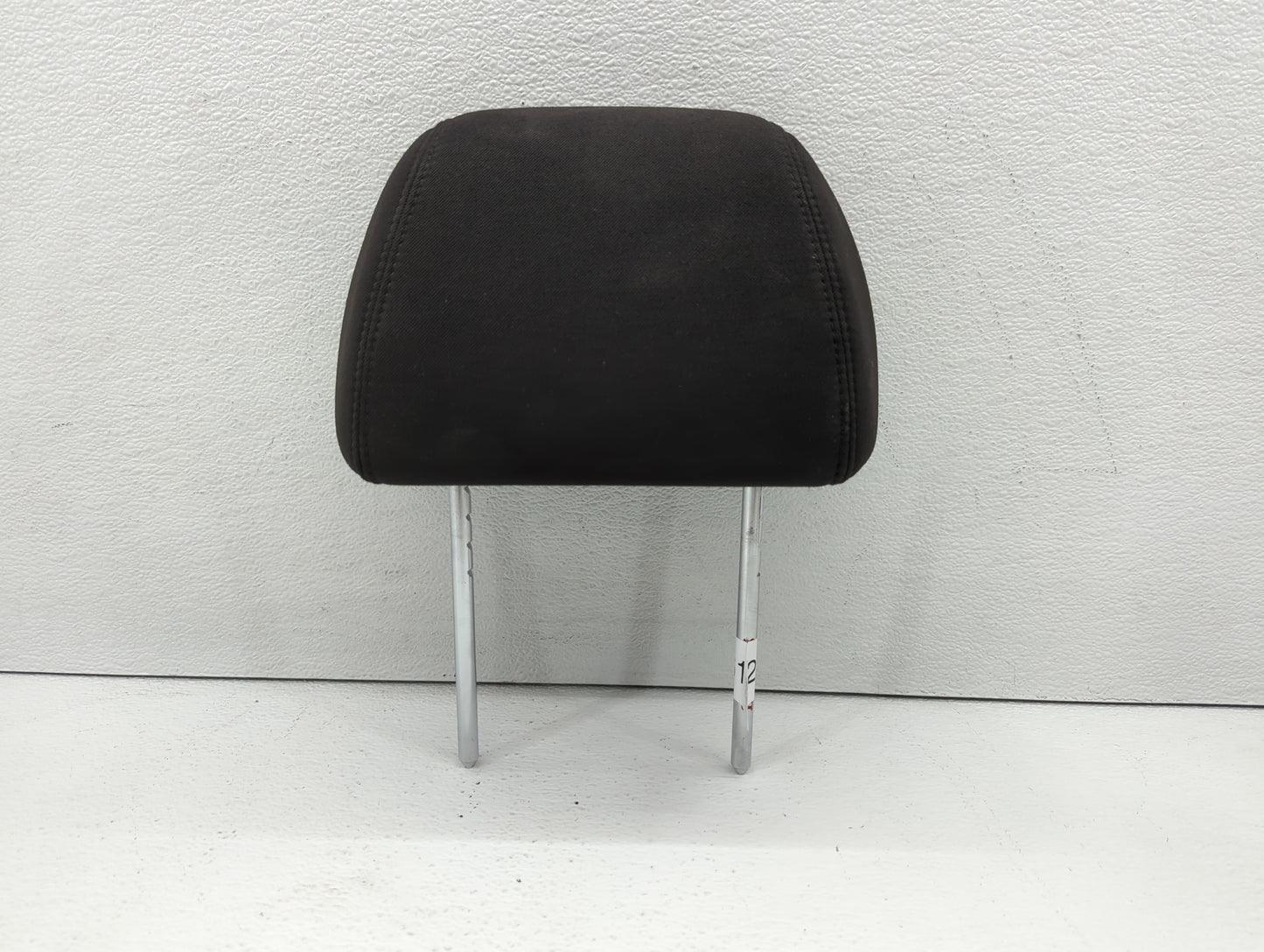 2007-2007 Saturn Aura Headrest Head Rest Front Driver Passenger Seat - Oemusedautoparts1.com
