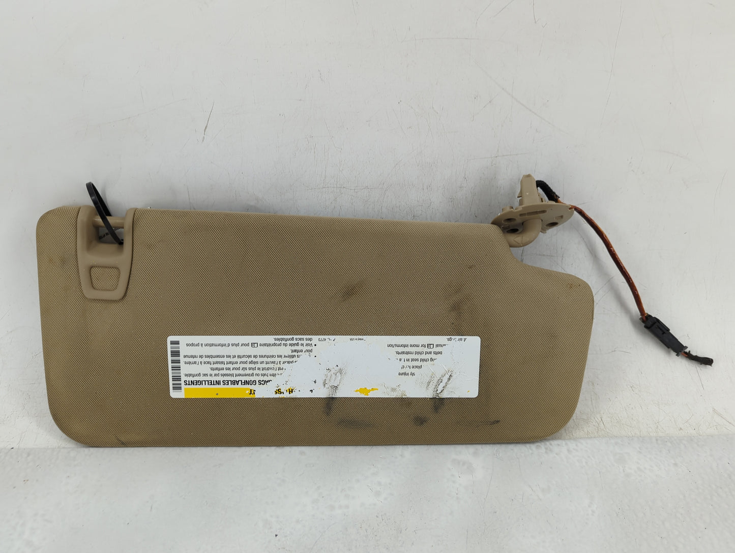2007 Saturn Outlook Sun Visor Shade Replacement Driver Left Mirror Fits OEM Used Auto Parts - Oemusedautoparts1.com