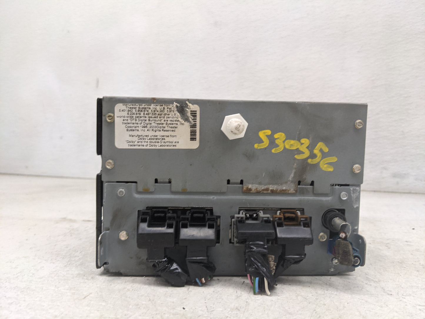 2007 Saturn Outlook Audio Cd Disc Player - Oemusedautoparts1.com