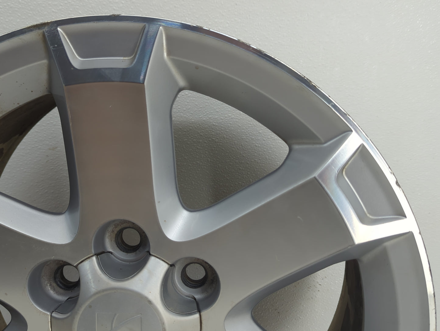 2007-2010 Saturn Outlook Oem Wheel Rim 908412 - Oemusedautoparts1.com