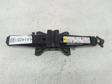 2007 Saturn Vue PCM Engine Control Computer ECU ECM PCU OEM P/N:22722565 Fits OEM Used Auto Parts